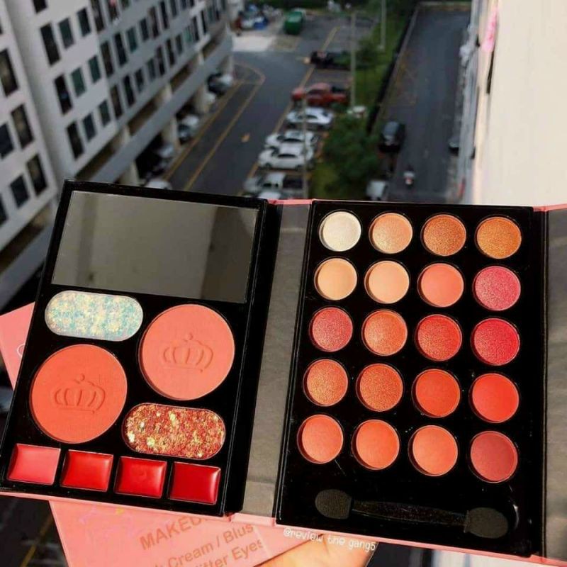PHẤN MẮT BÓP MILA KIT MAKE UP PEACH | BigBuy360 - bigbuy360.vn