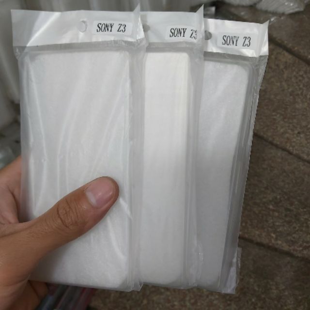 Bộ 3 chiếc ốp dẻo silicon sony Z3 trong suốt (loại tốt)