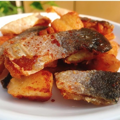 Khô cá dứa phi lê cần giờ 1kg không xương  ngon miệng vừa ăn/thịt dày thơm ngon không chất bảo quản Mekong Foods