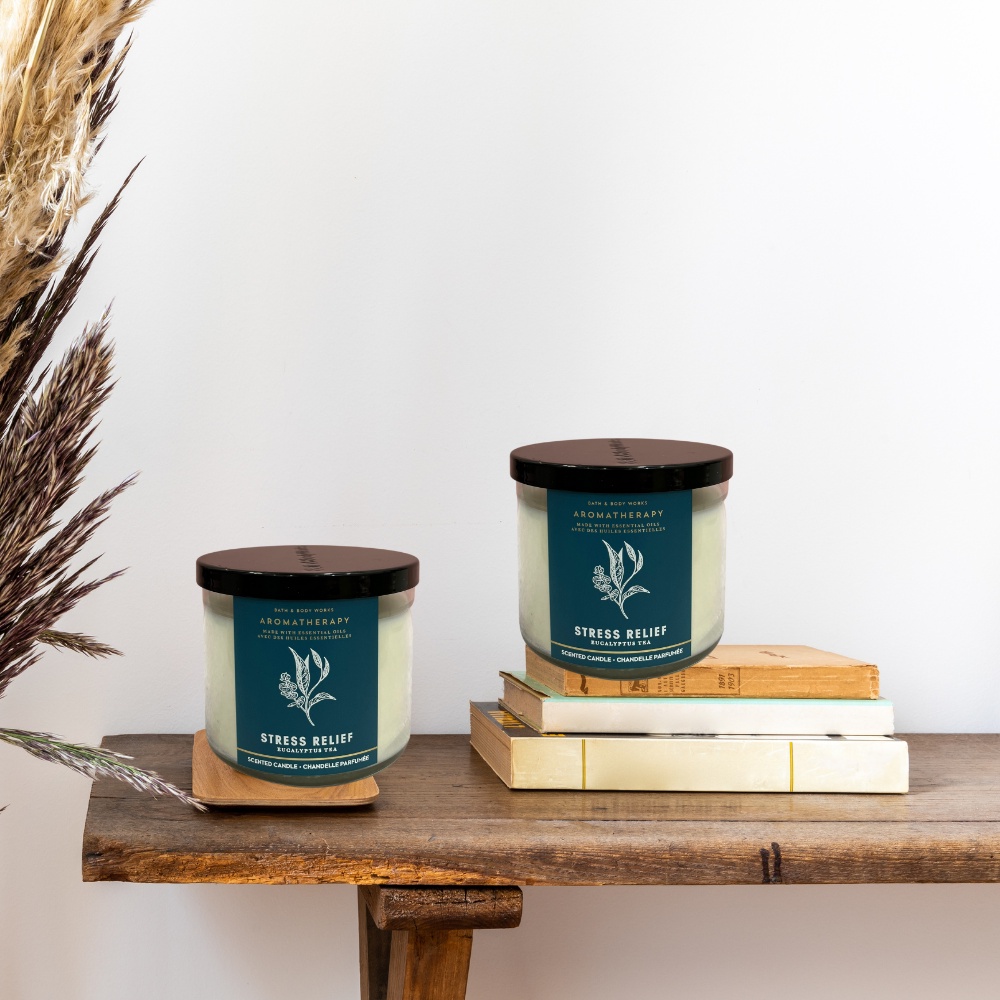 Nến Thơm 3 Bấc Bath And Body Works Stress Relife Eucalyptus Tea Thơm Phòng Dễ Chịu Hỗ Trợ Thư Giãn Giảm Stress 411g