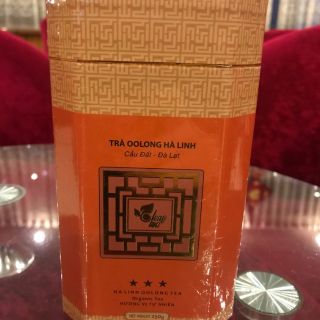 Trà oolong hà linh 3 sao hộp bát giác 250gr