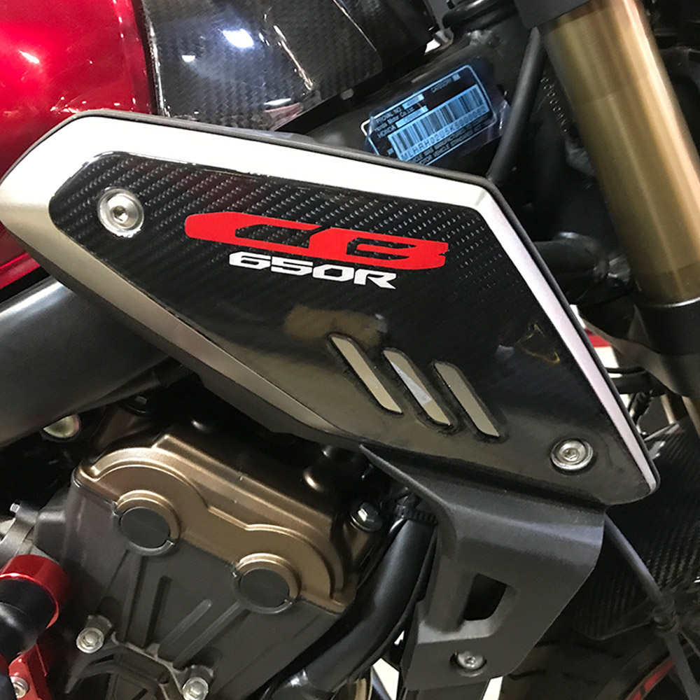 Miếng Dán Trang Trí Thân Xe Honda Cb650R 2019-2020