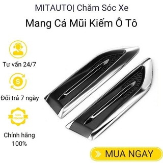 Bộ 2 miếng mang cá ô tô giả hốc gió dán trang trí sườn ô tô xe hơi kiểu dáng thể thao.