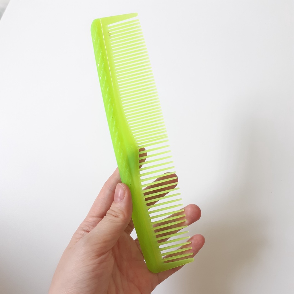 Gồm 12 Cây Lược Nhựa Chải Tóc