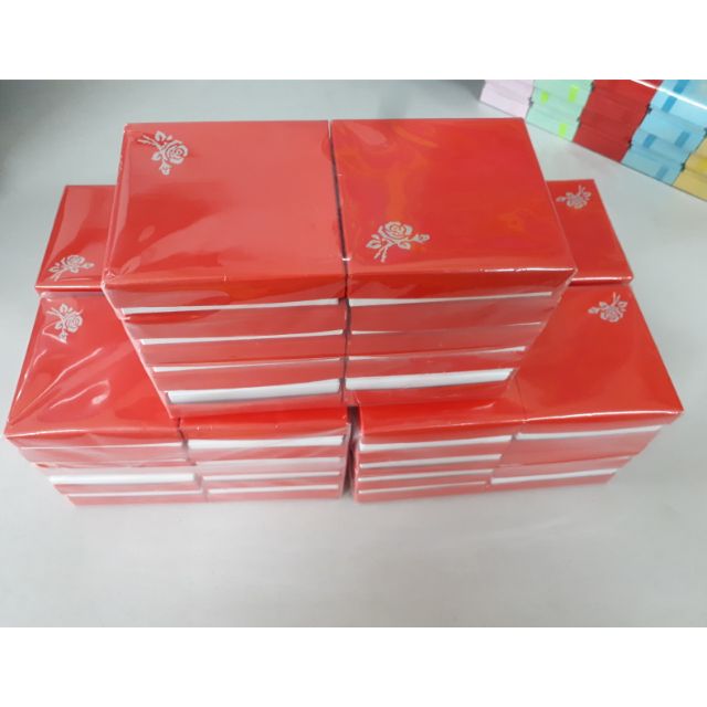 10 hộp để vòng loại 1 60k
