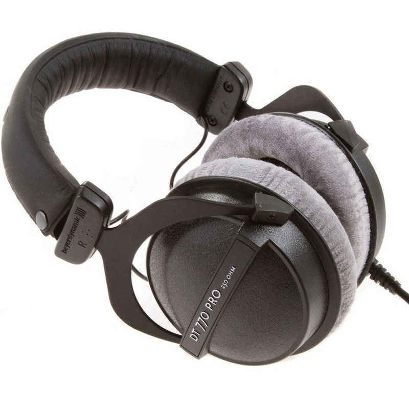 Tai nghe Chụp tai BEYERDYNAMIC DT770 PRO - Chính hãng phân phối