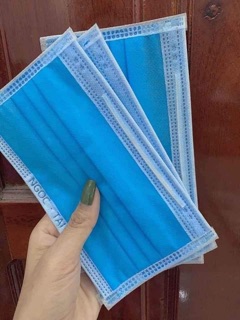 Khau trang y te 4 lop