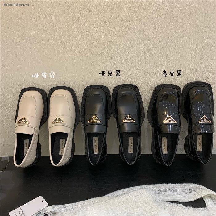 Giày Lefu Wanghong đầu to thiết kế đế dày có khóa kim loại cổ điển 2021