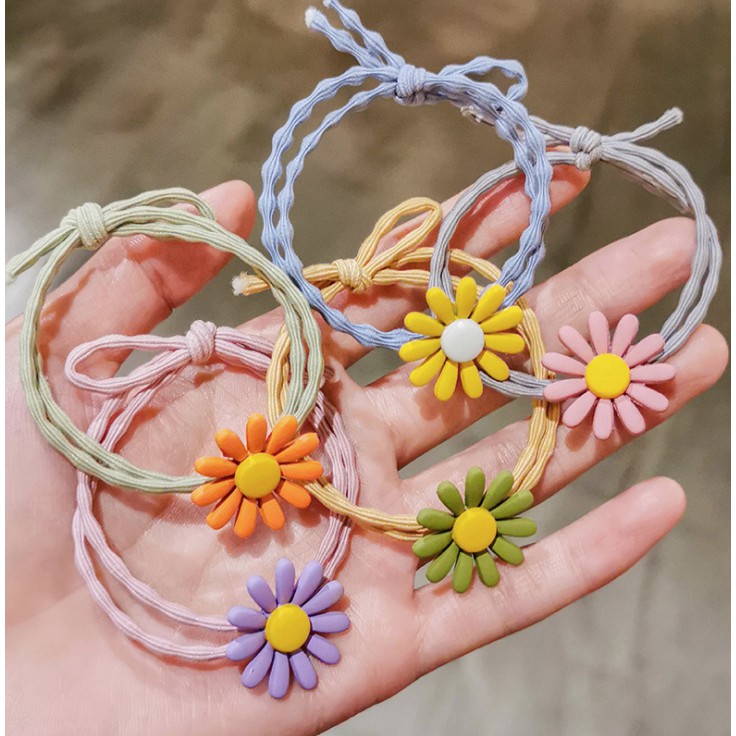 Buộc tóc hoa chú Voi xinh