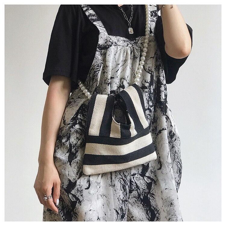 Jasmin Noir Shoulder Bags Canvas Cloth Embroidered with Artificial Pearls Fashion 2021 For Women