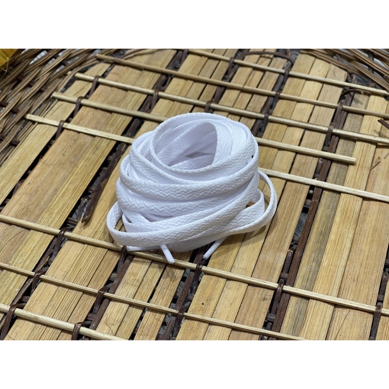 Dây Giày Thể Thao Trắng Dẹt Đủ Kích Thước Thấp Cổ Cao Cổ