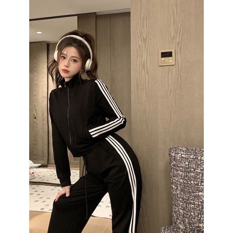 Bộ đồ JSC với sweatshirt tay dài phong cách thể thao Mỹ thời trang xuân thu cho nữ