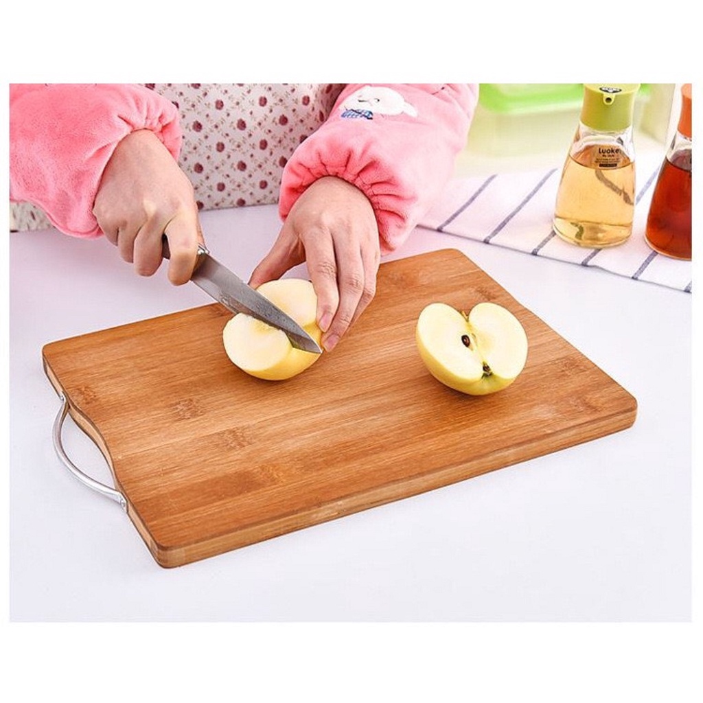Thớt tre kháng khuẩn cao cấp có móc treo, loại dày, kích thước 20*30cm dùng cho mọi gia đình