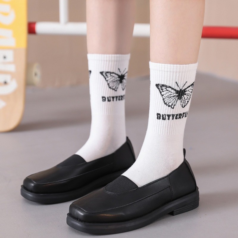 ☽✲ Tất Chân Cotton Màu Trơn Hình Bướm Xinh Xắn Cho Nữ