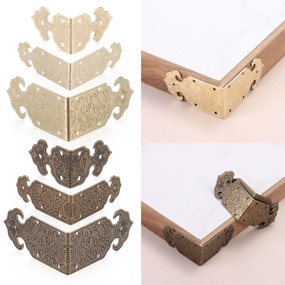 LEISURE Bộ 8 Giá Đỡ Góc Chạm Khắc Thủ Công Bằng Kim Loại Phong Cách Vintage