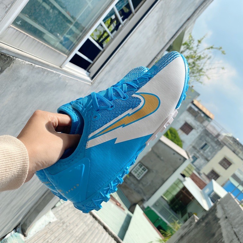 Giày đá bóng MECURIAL VAPOR 13 PRO TF ( XANH TRẮNG )