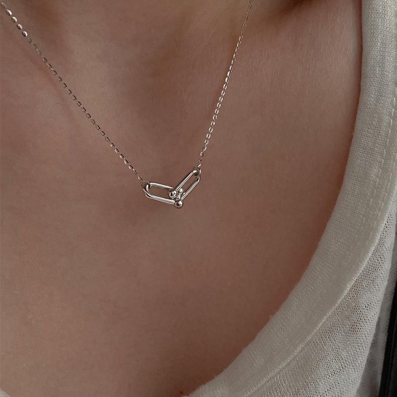 Vòng cổ Mặt Chữ U Màu Vàng/Bạc Đơn Giản Thời Trang Cho Nữ