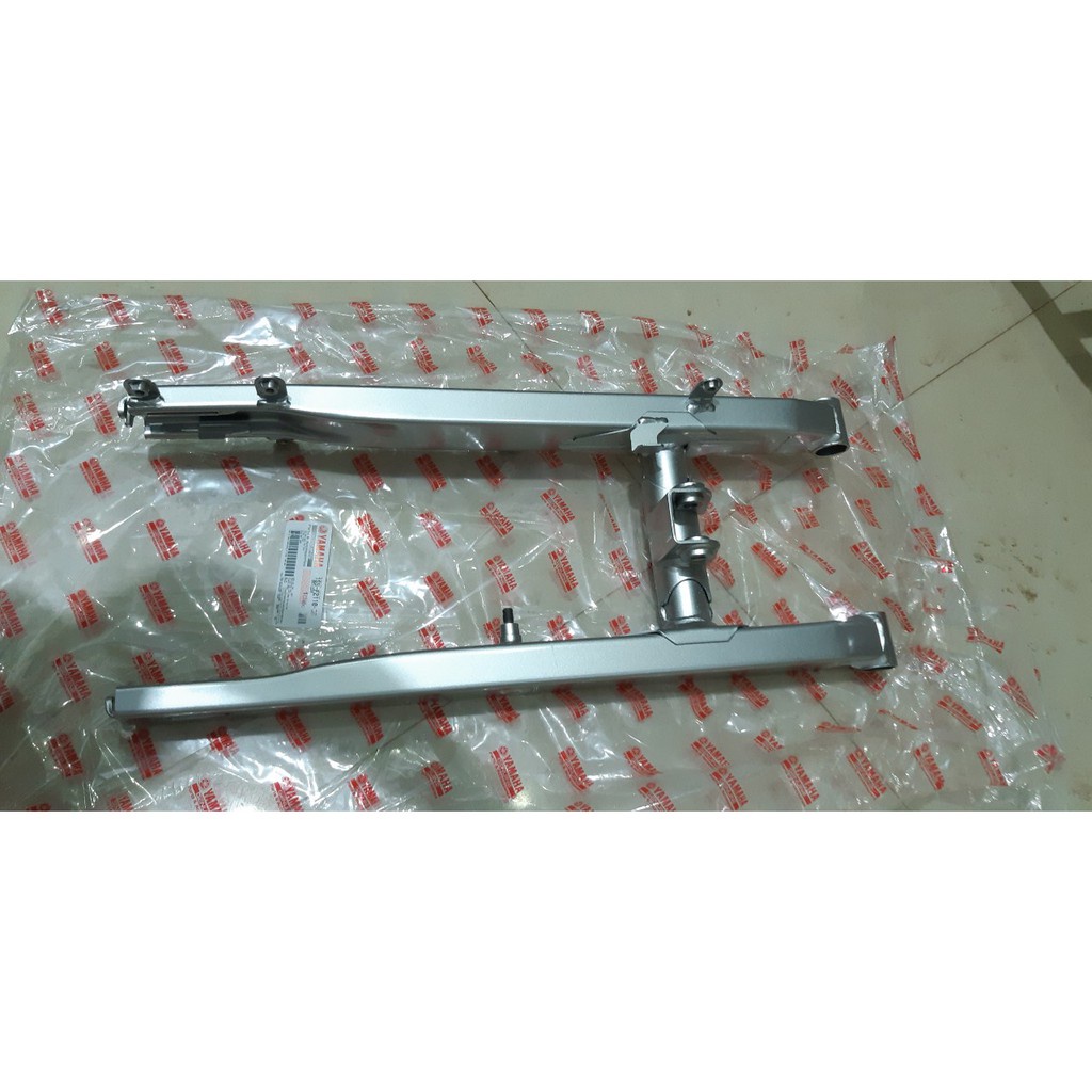Gắp (Càng sau) Exciter 2006 - 2010 Yamaha