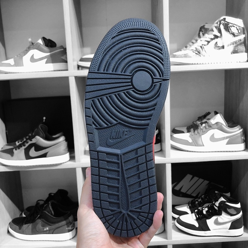 [Chính hãng] Giày Air Jordan 1 Low ‘White Toe’ (553558-063)