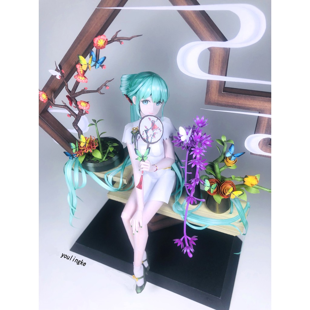 Mô hình giấy Hatsune Miku DIY