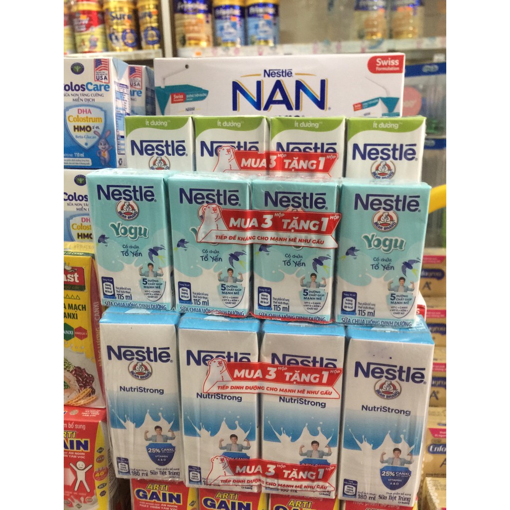 Lốc Sữa Nestle Gấu 4 hộp x 180ml nhiều vị (có đường, ít đường. socola, dâu, việt quất) | BigBuy360 - bigbuy360.vn