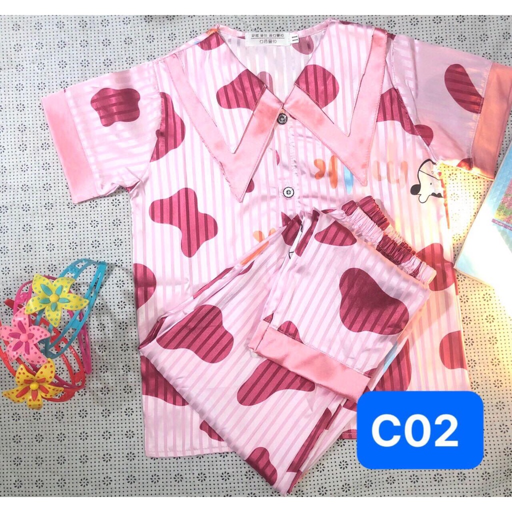 Quần Áo Trẻ Em , Bộ Đồ Ngủ Bò Sữa Pijama Cộc Tay Với Chất Vải Lụa Satin Mềm Mại Cho Bé Gái Size Từ