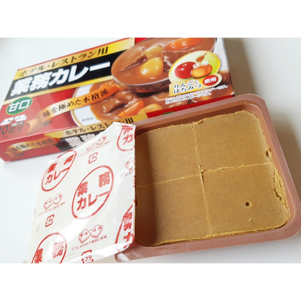 Viên cari kiểu nhật 3 vị hoàn chỉnh: Không cay| Cay vừa| Cay 200G - Viên Sốt Kem Và Sốt Vang Kiểu Nhật 160G