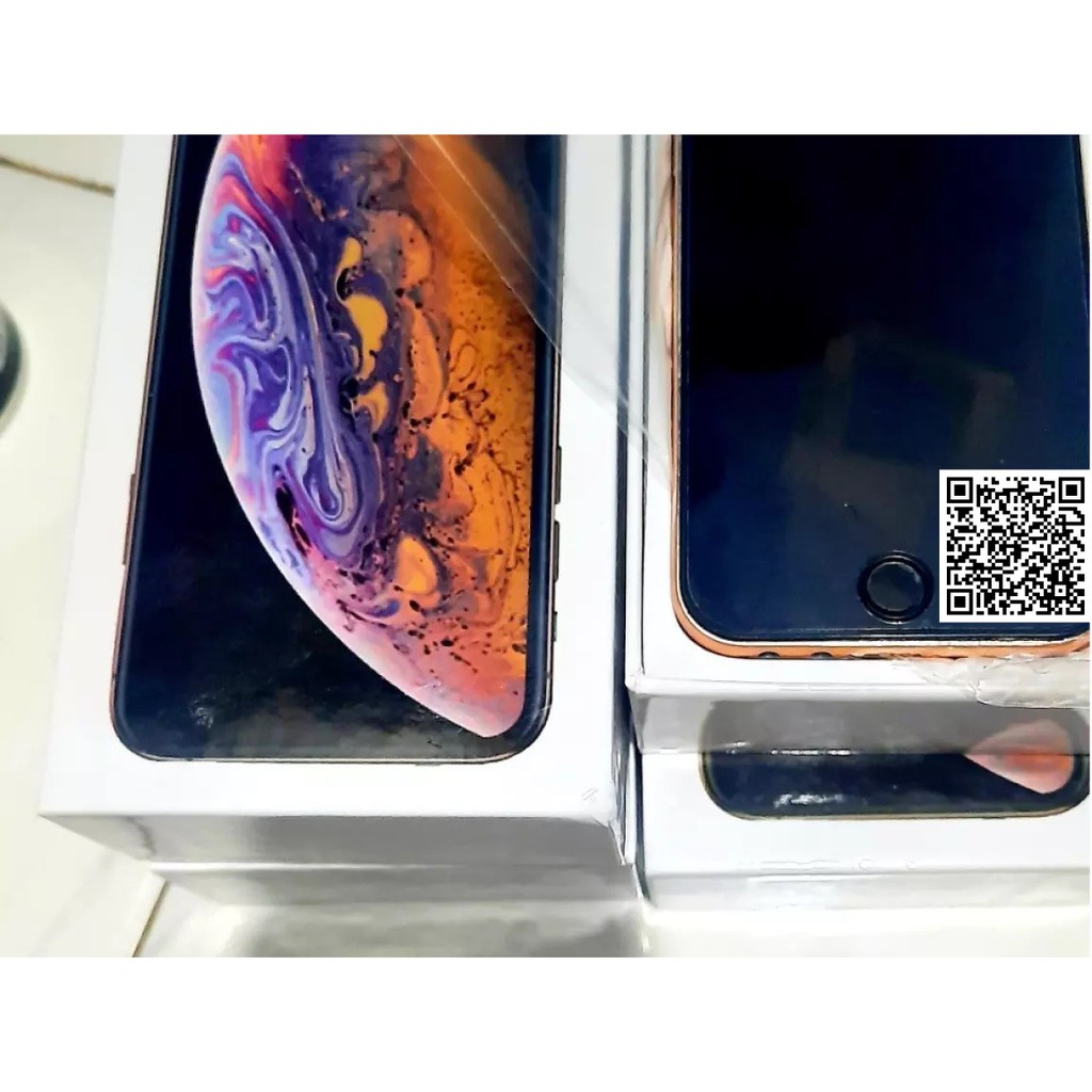 1532 Mô hình iPhone 11 Pro có đèn led kích thước như Iphone thật