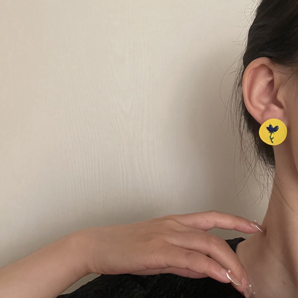 Bông Tai Hình Hoa Tulip Bằng Hợp Kim Màu Sắc Ngọt Ngào Đơn Giản Phong Cách Hàn Quốc Cho Nữ