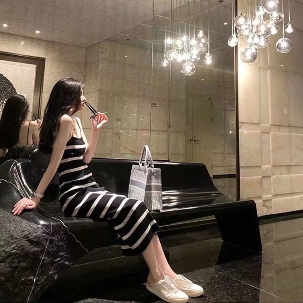 Đầm lửng SUXI hai dây dáng ôm kẻ sọc gợi cảm thời trang mùa hè dành cho nữ