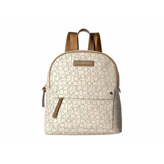 [THANH LÝ] Balo da size 30 Calvin Klein Key Item Signature HD7DDZ6YA màu kem hạt dẻ (lỗi)