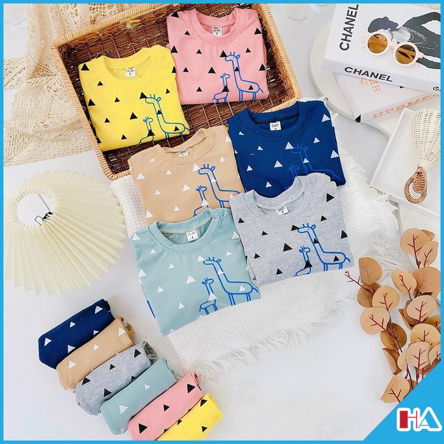 Bộ len tăm gân dài tay cho bé in hình hươu dầy dặn, dáng đẹp, giá siêu rẻ