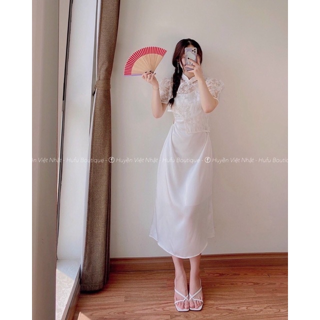 SET ĐẦM MIDI TRẮNG DÂY CHÉO KHOÉT EO + ÁO VOAN HOA CỔ TÀU LỆCH sp000336