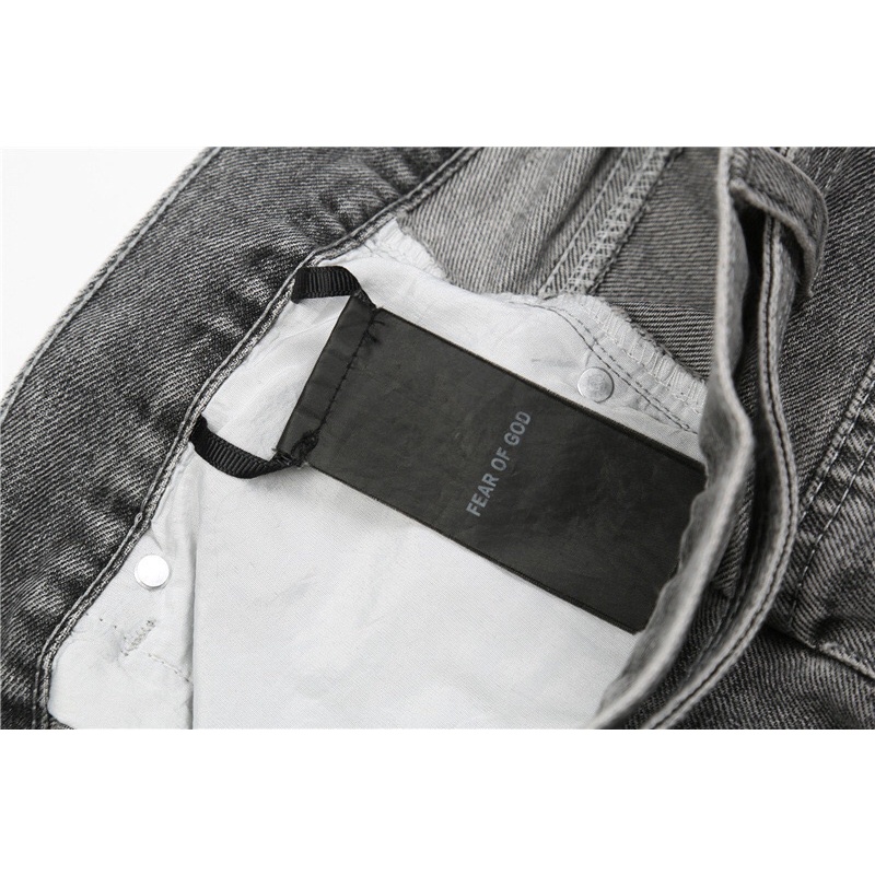 Quần jeans Fear Of God belted distressed selvedge denim jeans
