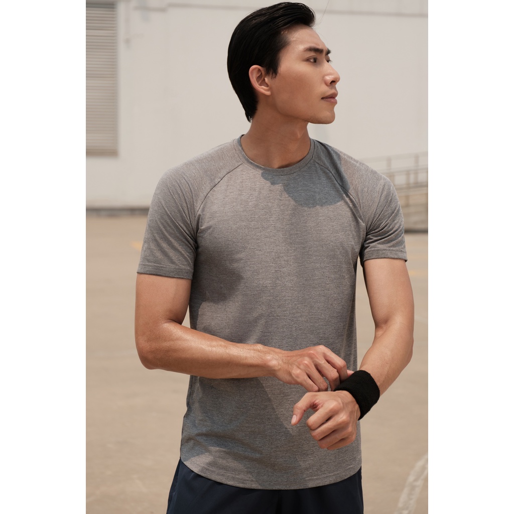 Áo phông nam active CANIFA chất liệu polyester spandex 8TS21S026