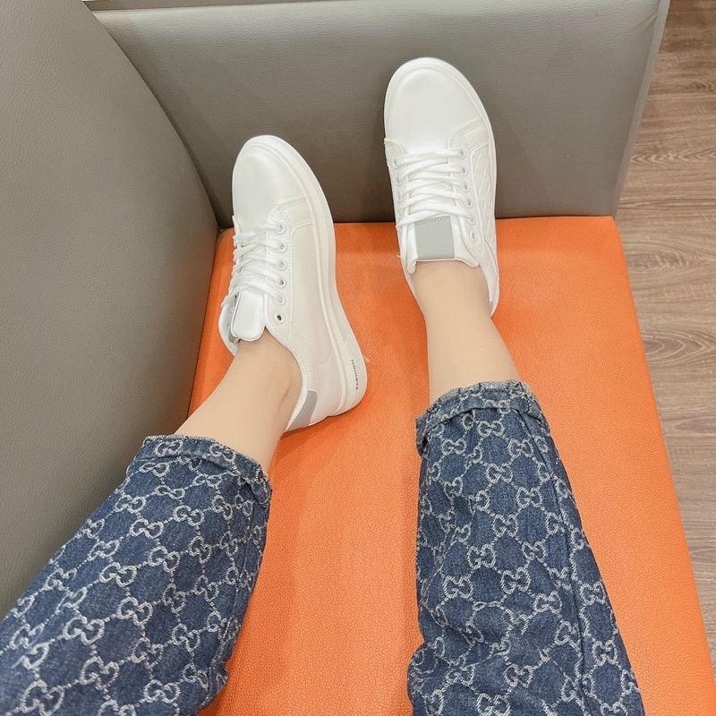 GIÀY BATA NỮ VIỀN MÀU SIÊU XINH