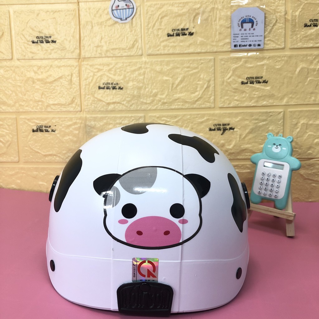 Mũ bảo hiểm bò sữa dễ thương_Kèm theo nhiều mẫu Sticker và phụ kiện_Nón bảo hiểm cute shop đầy đủ tem mạc