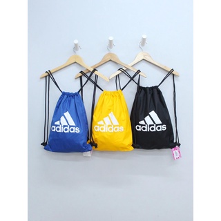 Q10026 - túi rút xuất in logo chữ adidas trước
