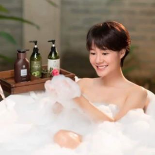 Sữa tắm men rượu sake Laco