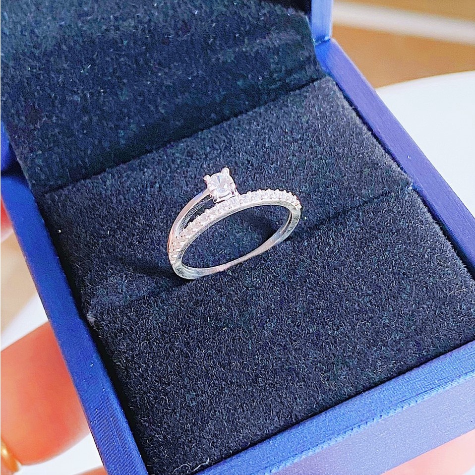 Nhẫn bạc nữ Evasilver đính đá sang trọng cá tính, chất liệu bạc ta thật sáng bóng