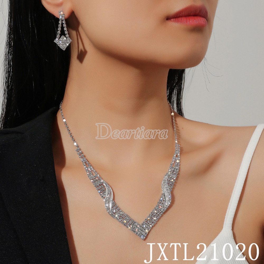 Bộ Vòng cổ Và Bông Tai Đính Đá Kim Cương Siêu Lấp Lánh Toàn Bộ Cho Cô Dâu
