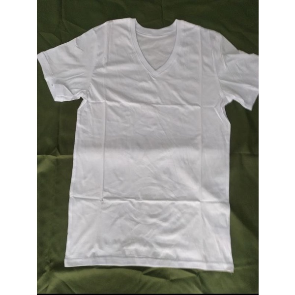 Áo Thun Trắng Chất Liệu Cotton 100% Cổ Tim