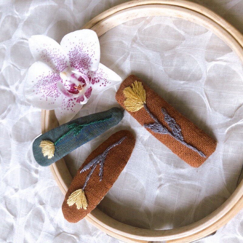 Set 2c kẹp tóc thêu tay 6cm  🌺Giao mẫu ngẫu nhiên🌺