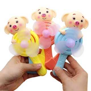 (thitun15) Đồ chơi quạt cầm tay dùng cơ đáng yêu cho bé (giao màu và mẫu ngẫu nhiên) MN13