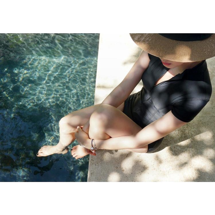 Đồ Bơi set bơi bikini nữ liền một mảnh cộc tay khóa đen chống nắng phong cách hàn quốc trẻ trung, hện đại cá tính