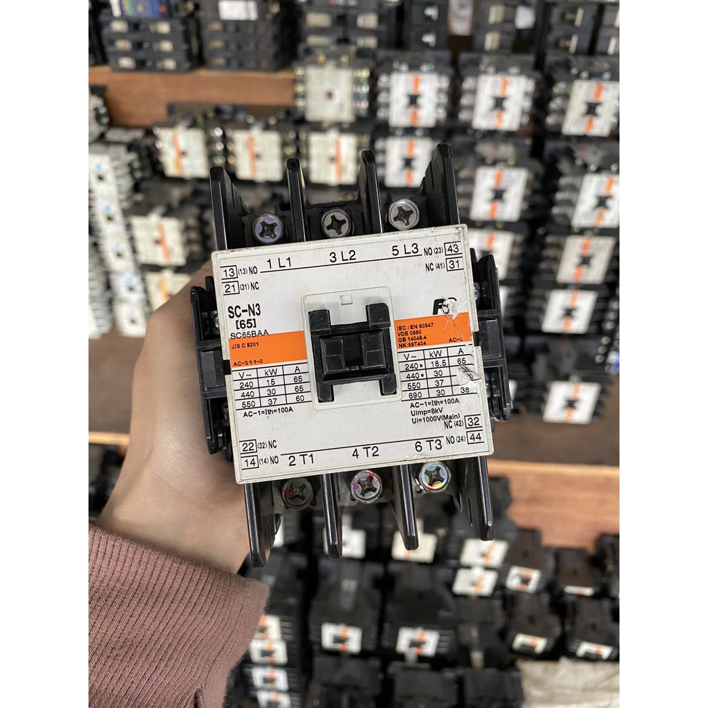 Khởi động từ Fuji / Mitsubishi 10A 13A 18A 20a 25a 35a tiếp điểm đẹp như mới
