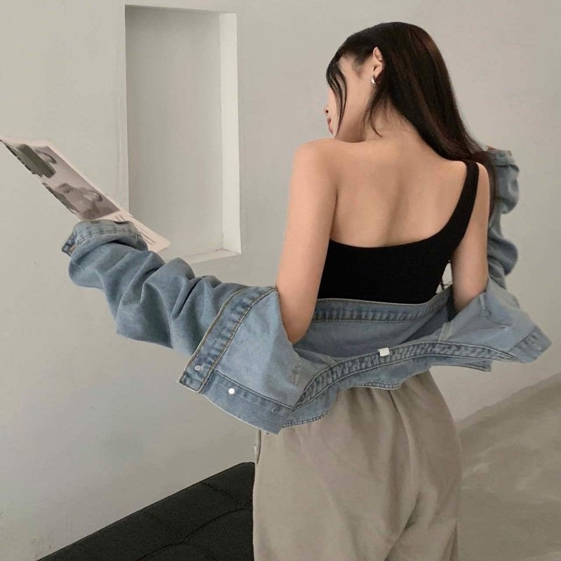 Áo Hai Dây Có Mút Đệm Ngực Thiết Kế Lưng Độc Đáo Thời Trang Quyến Rũ Cho Nữ