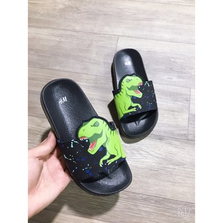 dép HM. khủng long bé trai dư xịn