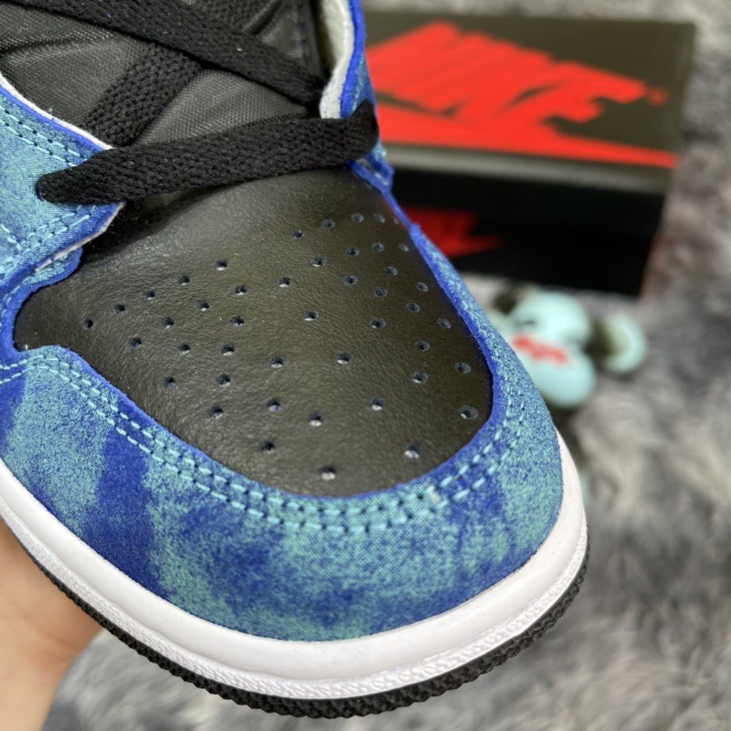 g cao cổ tie dye trắng xanh đẹp rụng rời (ảnh thật + full box)