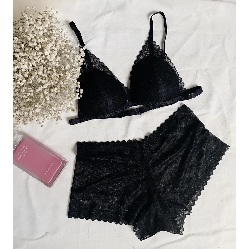 Bộ đồ lót ren, Đồ lót nữ đen gợi cảm ôm ngực nguyên set